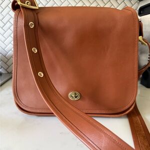 Vintage Coach Stewardess Bag 9525 British Tan Crossbody 1991
